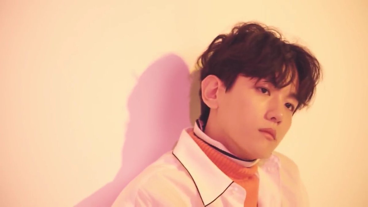 ericosmica's tweet image. EXO INVENTOU A BELEZA