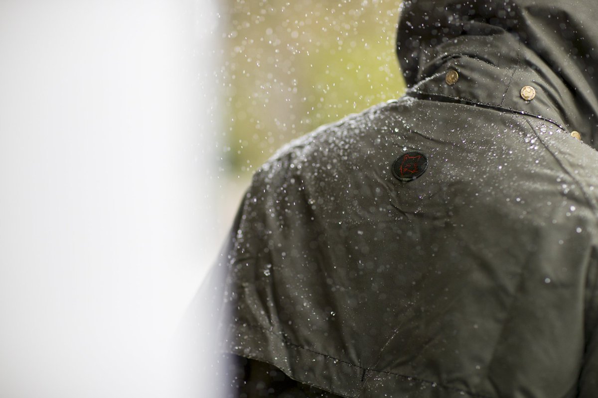 JohnFieldCloth's tweet photo. Let It Rain ... 
We won't let the weather spoil your day.
For more information on our Rain Collection check https://t.co/kmJbFPW9Uv.
#Waterproof #Windproof #Breathable #Lightweight #Stylish https://t.co/aRZPCifc9m
