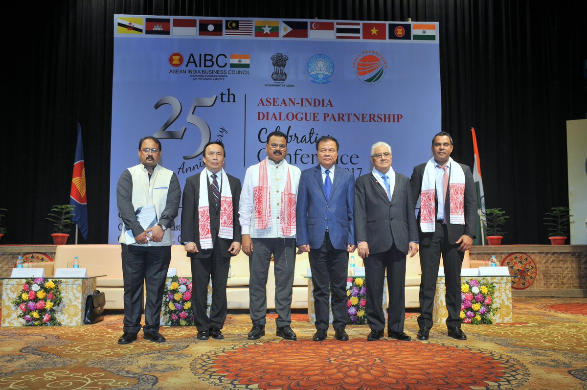 Habib_M_C's tweet photo. 1st Student Exchange Program under Act East Policy sponsored by #HSMMGroup. 5 Students Transferred at 25th Anniversary ASEAN-INDIA Dialogue Partnership Celebration from National University of Laos to Gauhati University on 23 Nov. #AIBC #GovtofAssam #indfoundation #ActEastPolicy https://t.co/5sUeTwLxmz