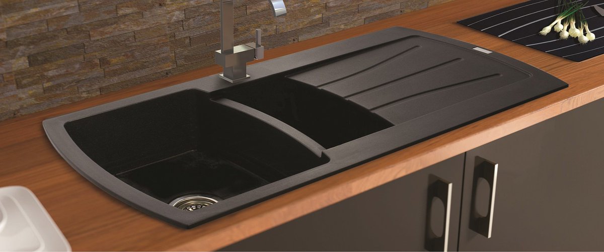 ZolidServices's tweet photo. Compliment our worksurfaces with #sinks and #taps https://t.co/JrNXvqoazW … #Franke #abode #Grohe #Tuscon #1810 #WMidsHour #Birmingham https://t.co/AM92MtoCq2