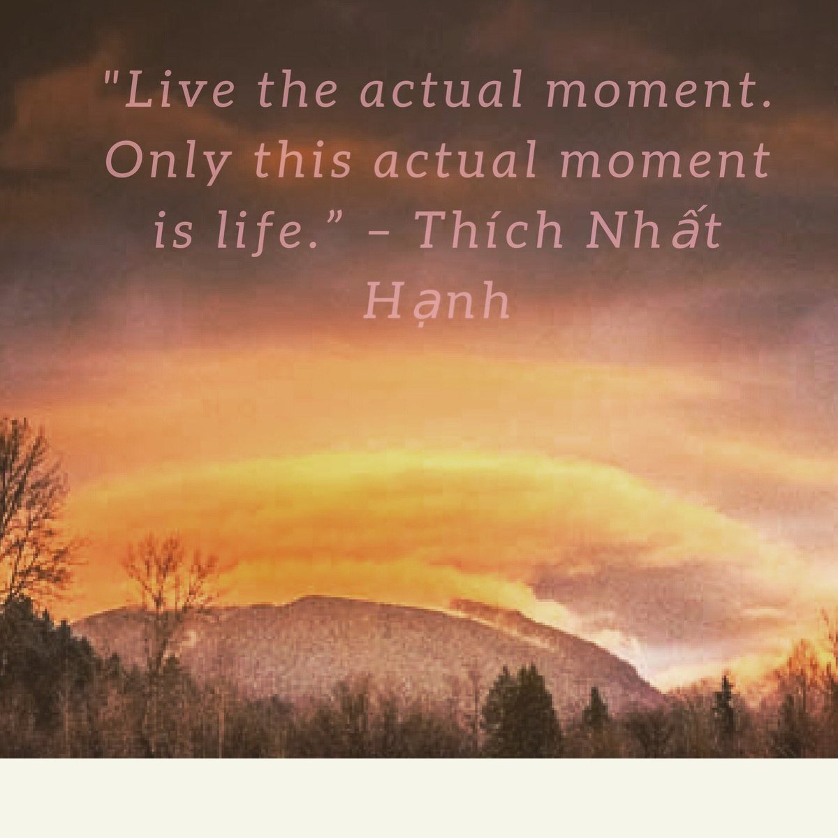 zen_glitter's tweet photo. #qotd #mountain #clouds #weird #nikkon #originalphotography #zenquotes #mindful #liveinthemoment https://t.co/MMaPQOfiBB