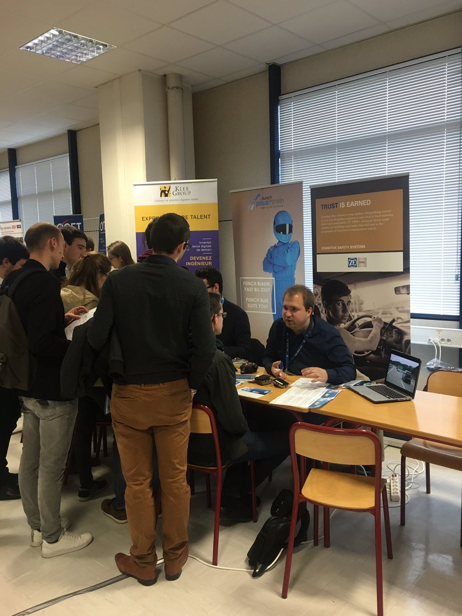 ENSTABretagne's tweet photo. Aujourd'hui c'est le Forum Élèves Diplômés à l'école. Au programme : rencontres et échanges entre étudiants et diplômés. #ENSTABretagne #École #Ingénieurs #Alumni #ENSTABretagneAlumni #FED2017 @enstabretagneal https://t.co/DAFxAc3fpl