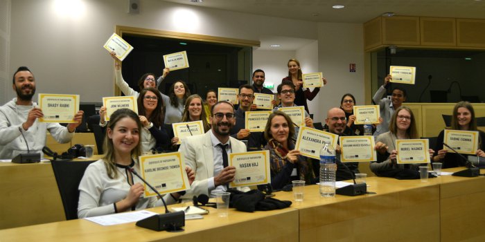 ALDAeurope's tweet photo. When young activists interested in in journalism and SDGs meet for the 1st time, the magic happens! The training dedicated to LADDER’s Citizen Journalists took place in Strasbourg on 19-21 Nov: discover what happened with this fantastic team https://t.co/VINEaKlpLS #LADDERproject https://t.co/QLl2IB3roL