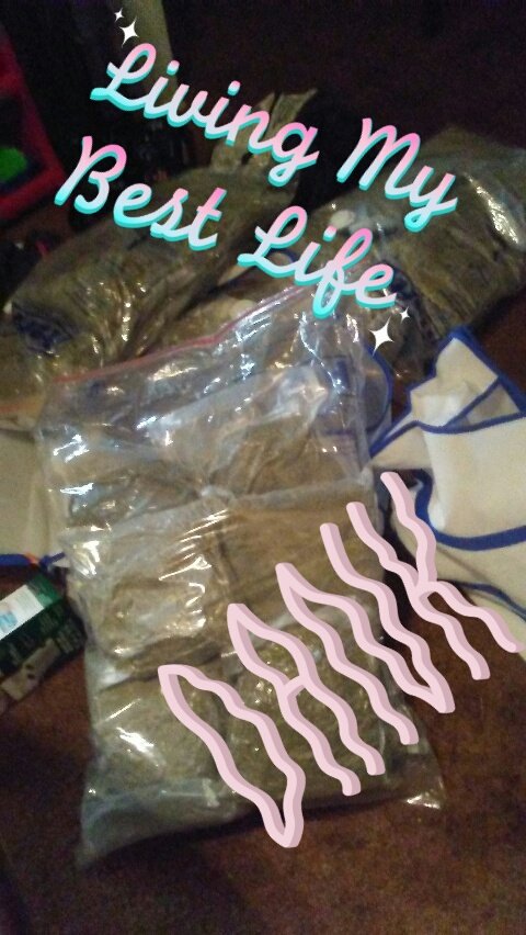RealestGreens's tweet photo. PACKS for DAYS
#highlife #dispo #mmj #sandiego #free #marijuana #slabs #wax #dabs #fire #dank #topshelf #prop215 #Mapleextract #Maplestreetcollective https://t.co/eAuT57NrDG