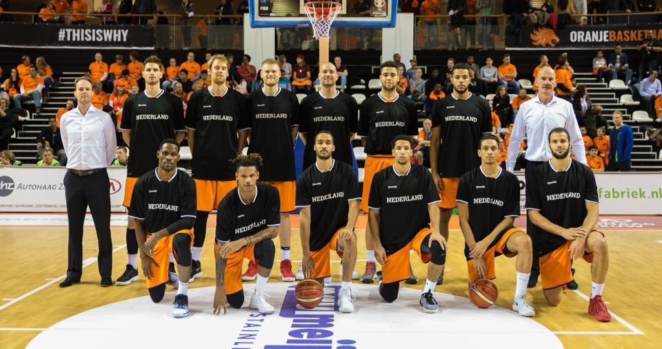 LeonKersten's tweet photo. Verwachting en @oranjebasketbal in WK-kwalificatie #FIBAWC https://t.co/P64GDKLANh https://t.co/CcGjeXLJTd