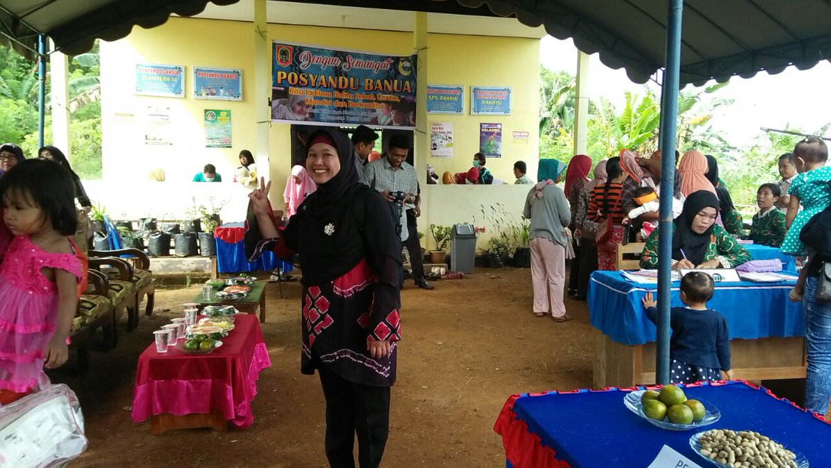 PosyanduBanua(posyandu,bkb,sps)#ManfaatDanaDesa#3thUUDesa.
<a href="/jokowi/">Joko Widodo</a> 
<a href="/EkoSandjojo/">Eko P. Sandjojo</a>
<a href="/taufikmadjid71/">IG : taufik.madjid</a>
<a href="/tppindonesia/">Pertepedesia</a>