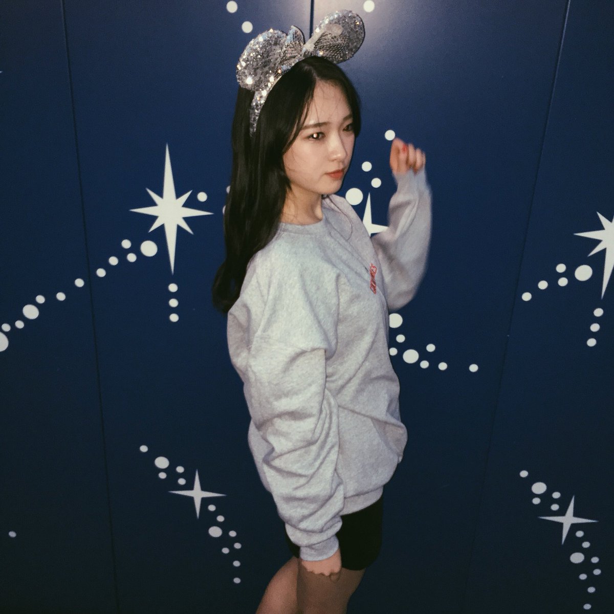 ___saki0's tweet photo. 🐭🌈💘🏰💙 https://t.co/rxAPxlYM5Q
