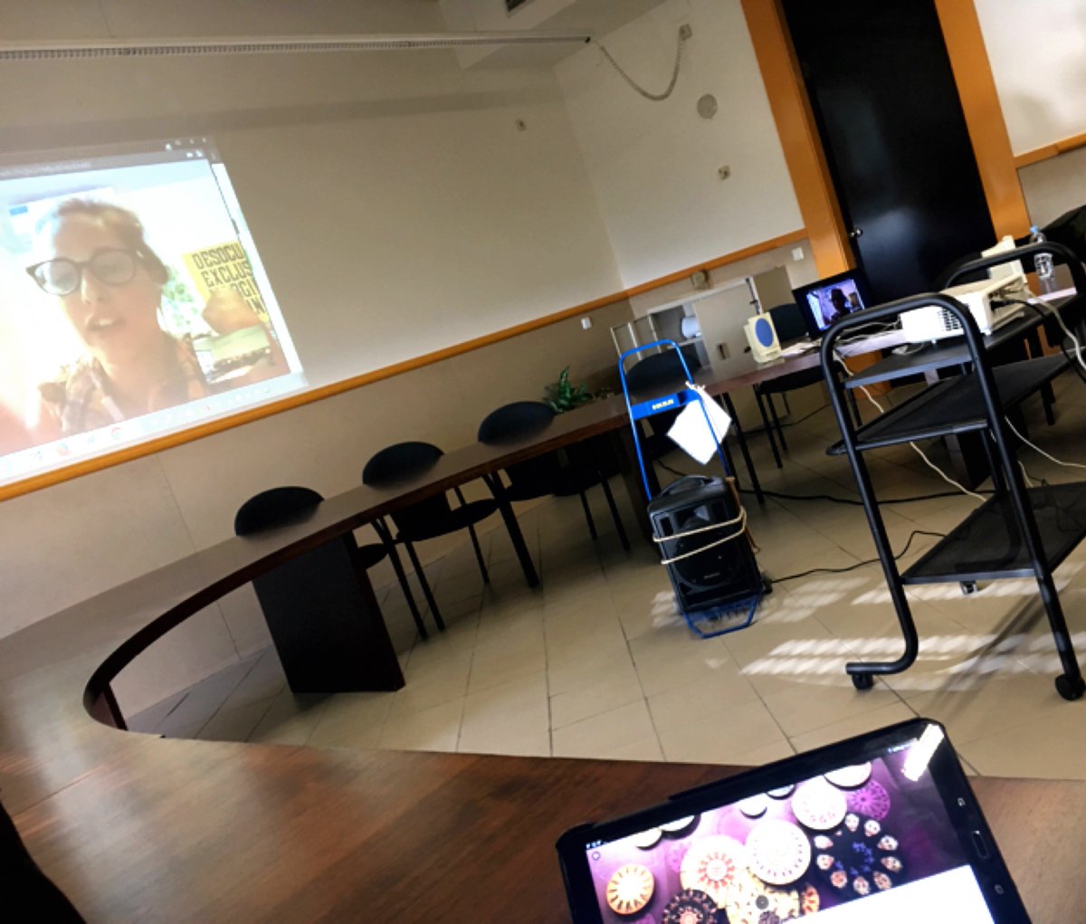 andreaparra161's tweet photo. Aplicando tecnología en el aula #entornstic2017 https://t.co/5KcWcpqD9q