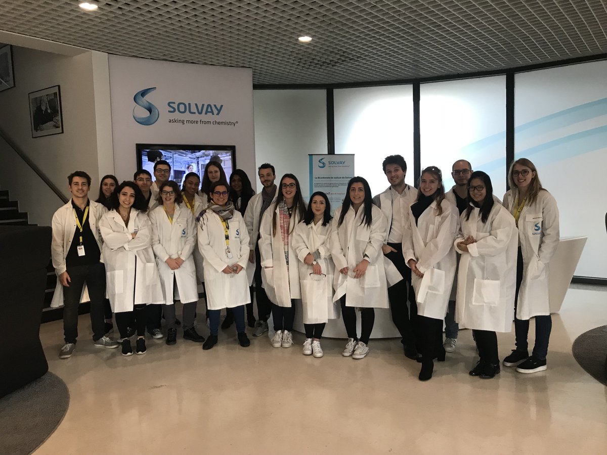 meiliboxx's tweet photo. Let's get a glimpse of what is happening behind the scenes ... I had the chance to join the #trainees' visit to Aubervilliers #labs last week ! #Solvaylife #Science #Chemistry https://t.co/JYnTDpQMnH