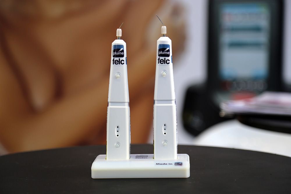 FusionGtUk's tweet photo. Plasma expert Tiziana Giovanelli gives us 8 reasons why cosmetic surgery practitioners should use the latest plasma technology: https://t.co/fTU7rsdtMX
#plasma #plasmadevices #felcnano #surgeons #surgery #softsurgery #aesthetics #aestheticsurgery #doctors #plasmatechnology https://t.co/E1uh9030PH