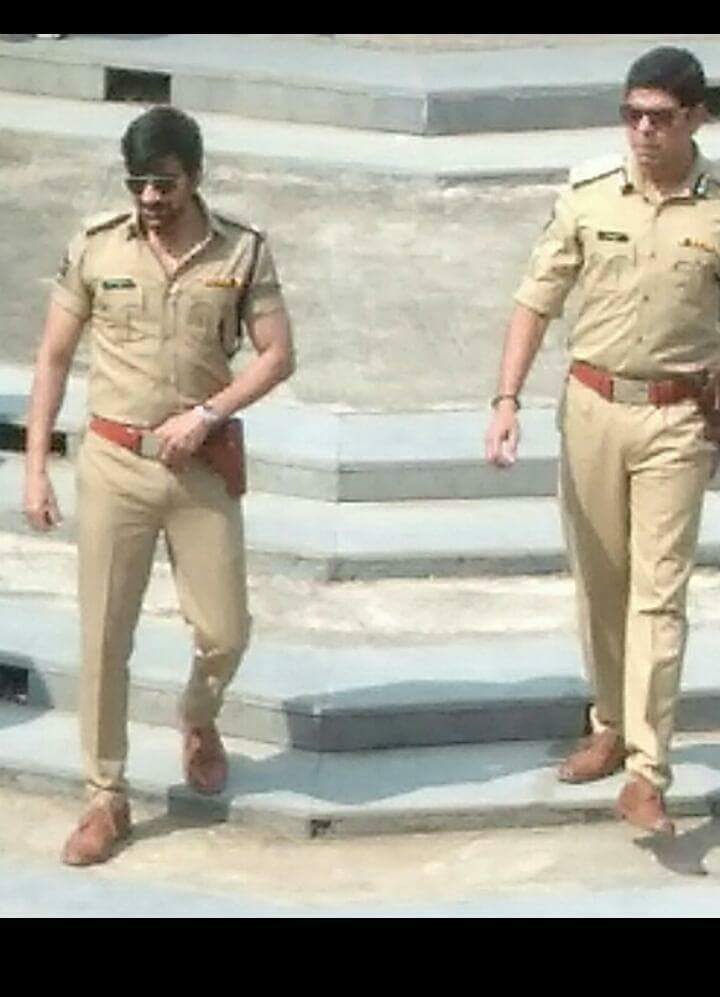 RakshithChou_PR's tweet photo. Massmaharaja #raviteja Shooting Still๐๐๐ #Masscop #TouchChesiChudu https://t.co/WIJHarKxfF