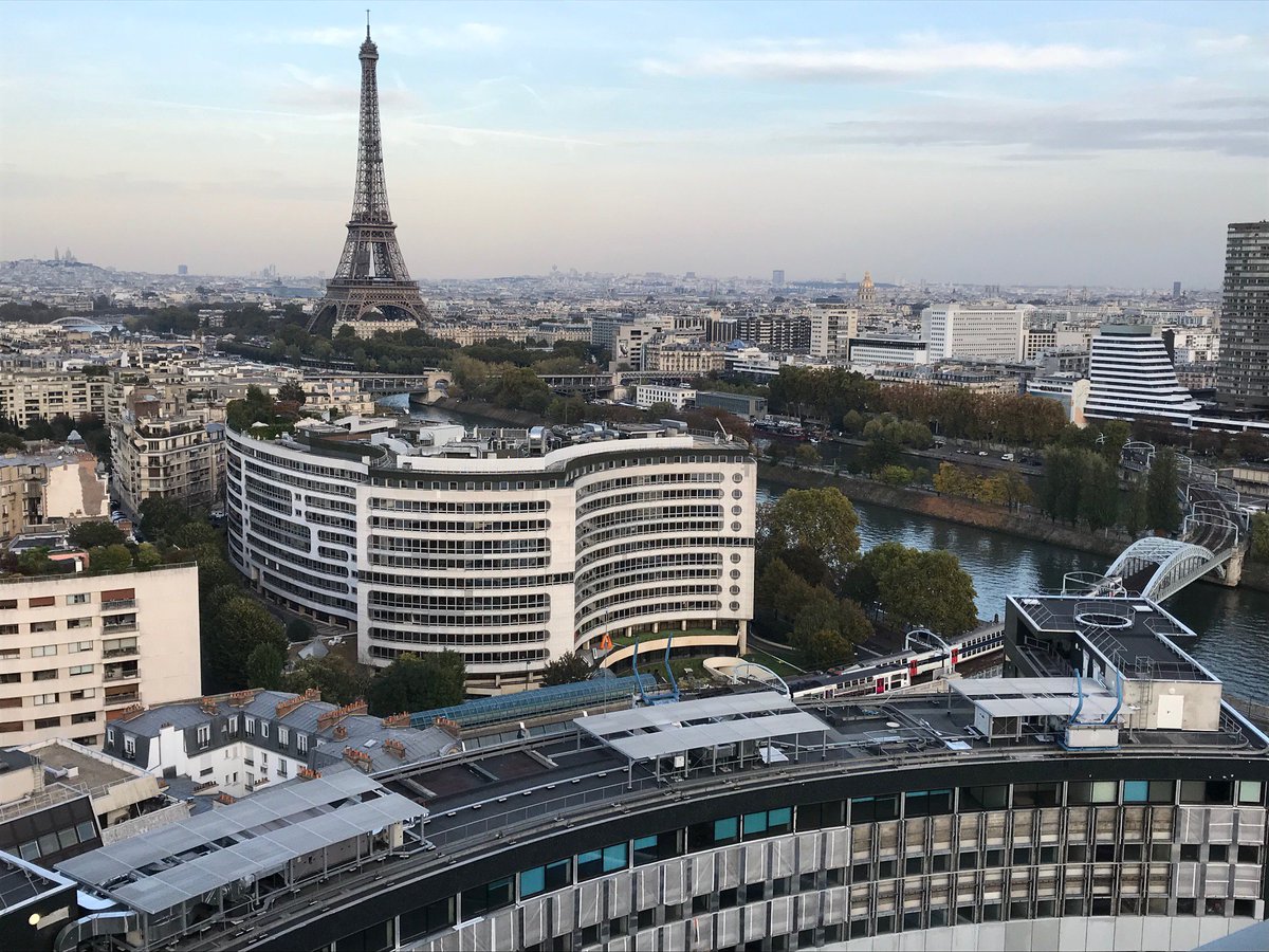 laurentfrisch's tweet image. Nous aider à progresser dans la relation entre @radiofrance📻 et les plateformes du web ? @rfnvx recrute en CDI, faites circuler😀
➡️radiofrance-recrute.talent-soft.com/offre-de-emplo…