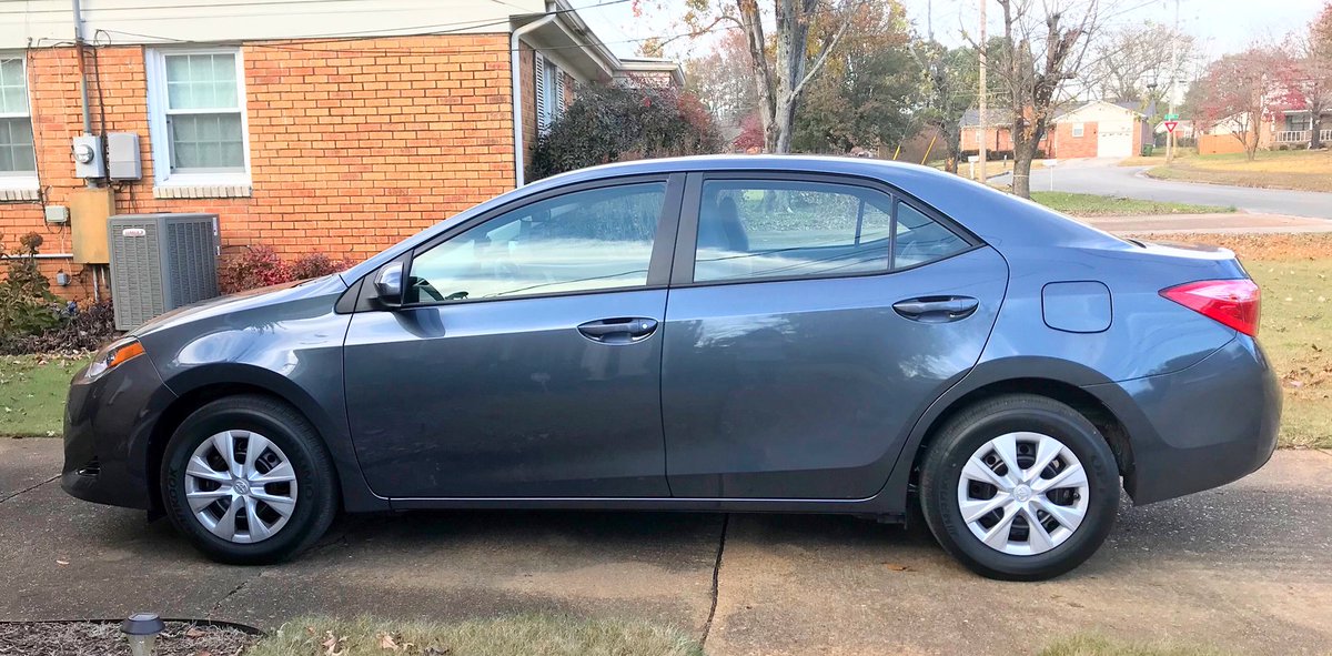 ZheDigital's tweet photo. My new car needs some tented windows! Your job is to keep me happy! So get my windows tinted NOW! https://t.co/0v458PKglO