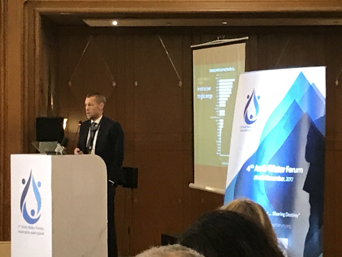 henkovink's tweet photo. My panel at #arabwaterforum @AWC_2014 on #MENA Water Security starts with great presentation from @AndersJagerskog on @WorldBankWater report #BeyondScarcity - we have to value water right #ivaluewater #hlpwater https://t.co/VW9BJfo5qx