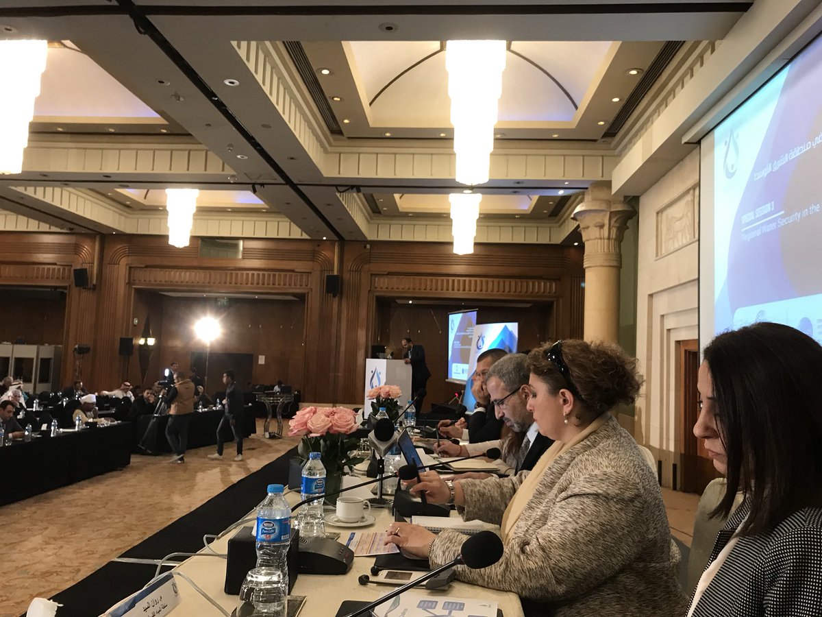 henkovink's tweet photo. My panel at #arabwaterforum @AWC_2014 on #MENA Water Security starts with great presentation from @AndersJagerskog on @WorldBankWater report #BeyondScarcity - we have to value water right #ivaluewater #hlpwater https://t.co/VW9BJfo5qx