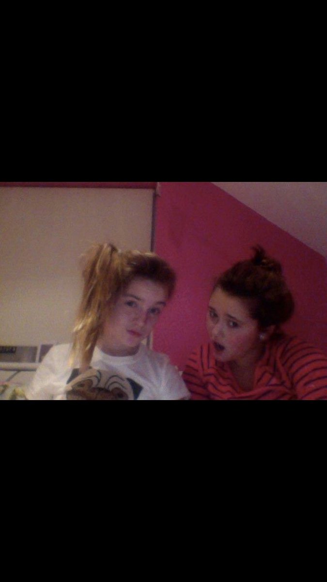 BryonyLear's tweet photo. Happy 18th mai ❤ have a lovely day xx @MaiaDilloway https://t.co/f52DWCuuut
