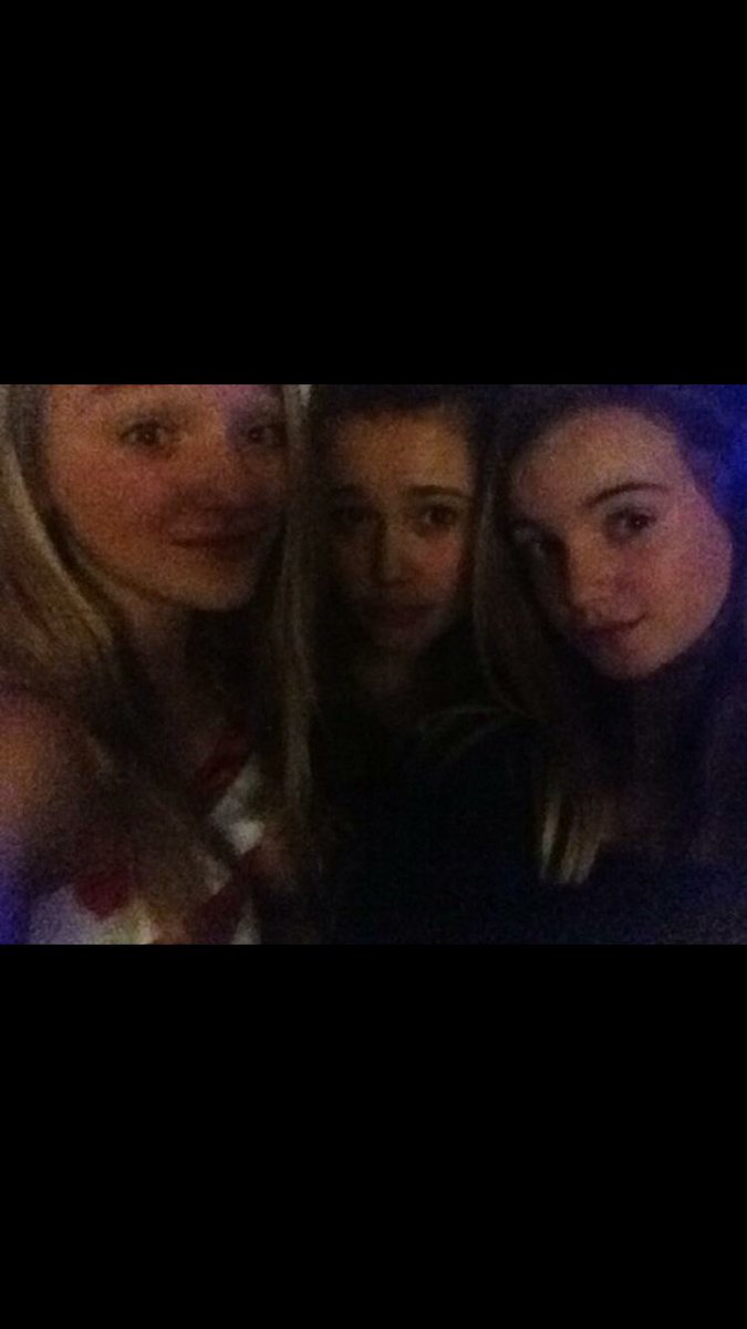 Happy 18th mai ❤ have a lovely day xx @MaiaDilloway