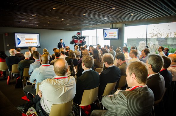 LCGermany's tweet photo. Der #UVWORKshop ist gestartet: Bei #LaserComponents dreht sich 2 Tage alles um Neuigkeiten in der UV-Welt. Die international besetzte Veranstaltung findet in Kooperation mit dem Industrieverband #Spectaris statt. https://t.co/8jIpkX5lxL https://t.co/2q3yvc9qqu