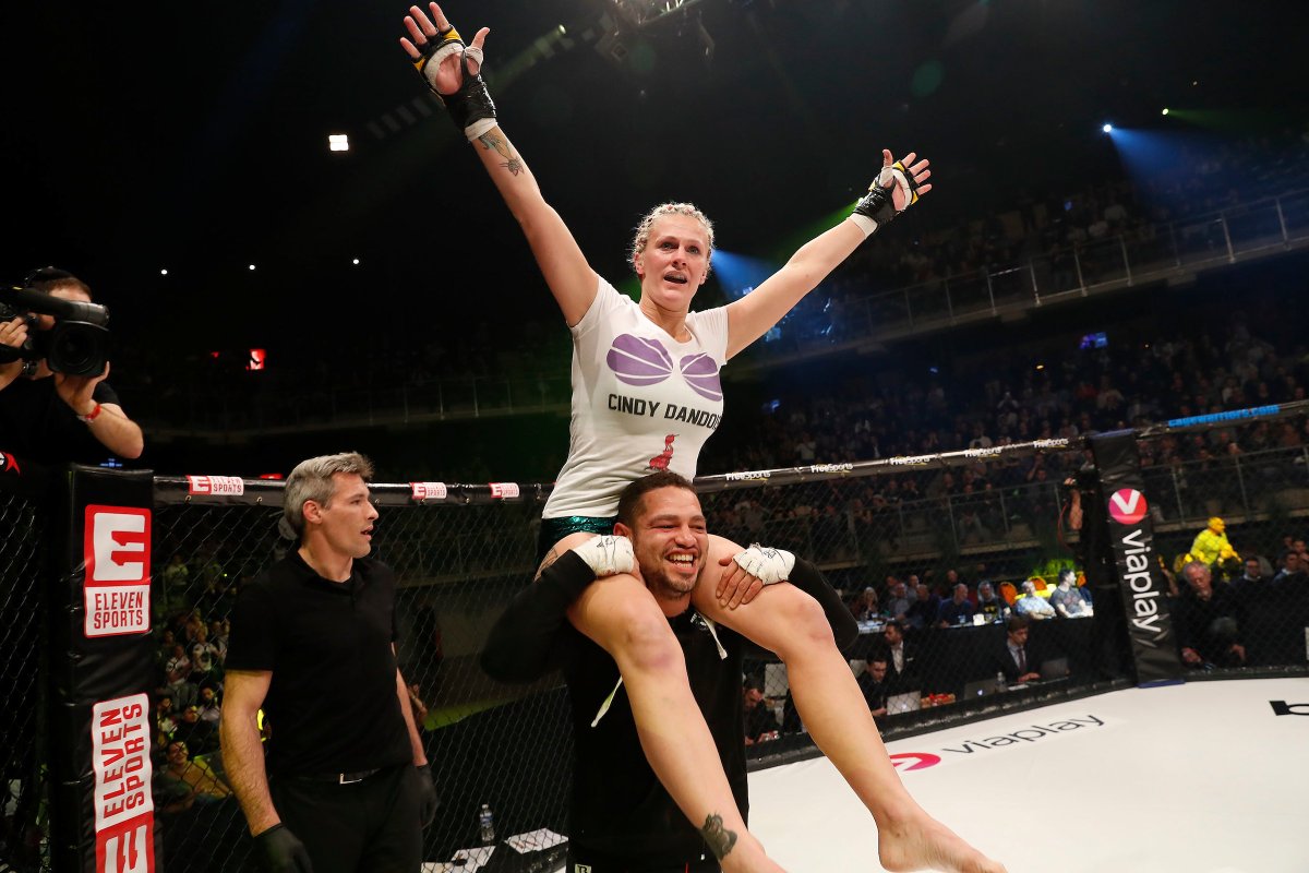 CageWarriors's tweet photo. #CW89 was a huge night for MMA in Belgium! π
Home country heroes were victorious in front of a packed-out crowd at the Lotto Arena in Antwerp. Where in Europe should we visit next? π€ https://t.co/K8TlxKpcv3