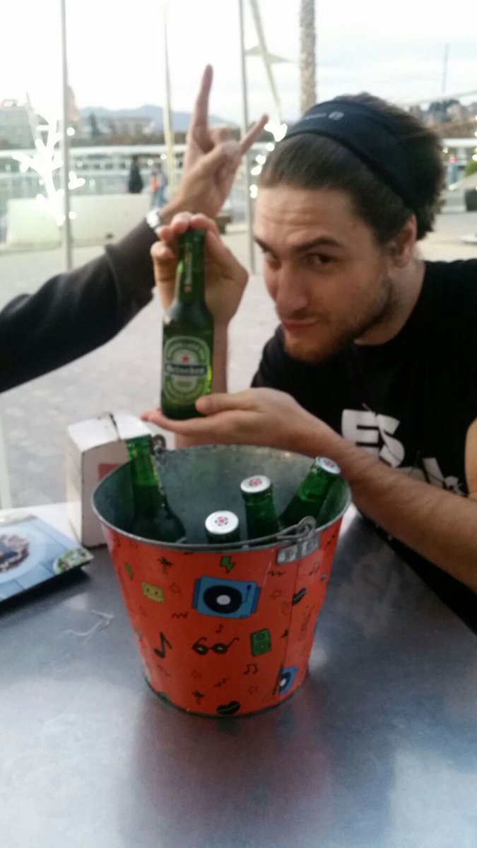 Oscar_BrockWah's tweet photo. Este finde he vivido momentos increibles con mi familia Romhackera!!
Ojala vernos todos prontito de nuevo, señores! 😎✌️
@PKMN_LionHeart @ReoNeky @FELIX_WEYARD https://t.co/zjLESHwaSc