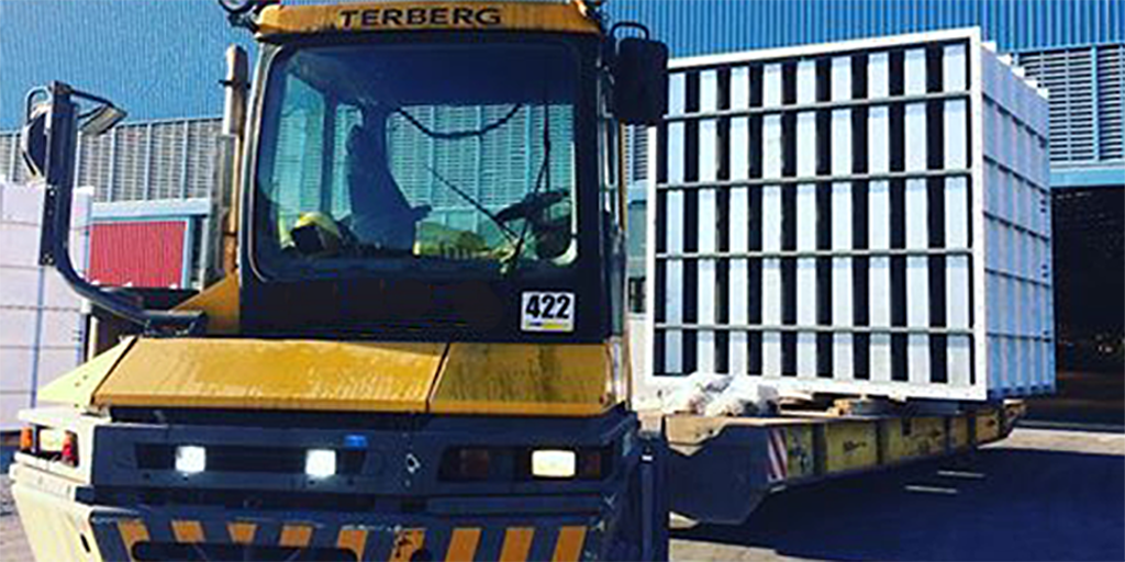 OverIT_FSM's tweet photo. #ABS, one of the most innovative and reliable companies in the #steel sector worldwide, chose #GeocallWFM to plan, optimize and track all tractor units, loading beds and materials handling within its production plants  https://t.co/aG2WTqiUry https://t.co/WBJzxJzaeg
