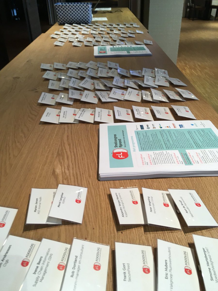 foodlog_nl's tweet photo. Alles staat klaar, congres #fipronil #flfip https://t.co/7ATlH4TsxB