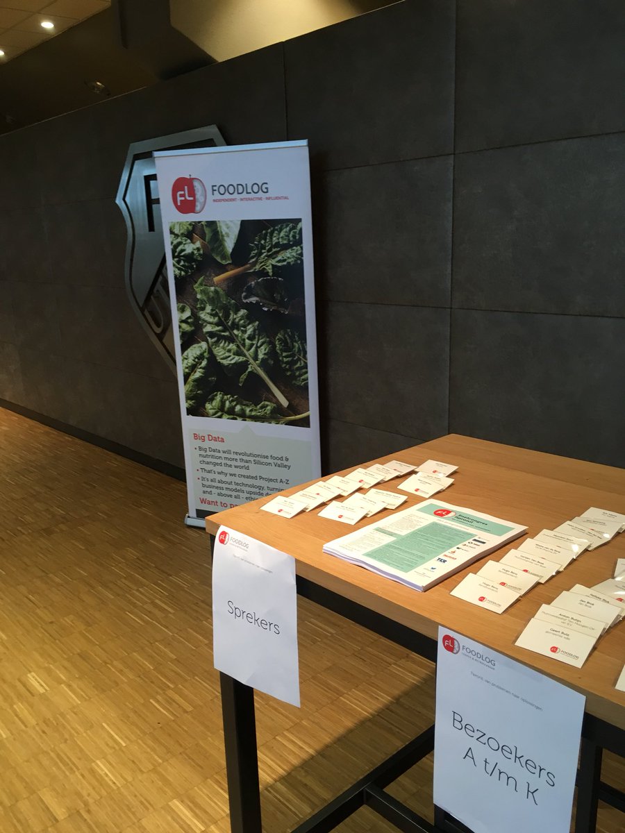 foodlog_nl's tweet photo. Alles staat klaar, congres #fipronil #flfip https://t.co/7ATlH4TsxB