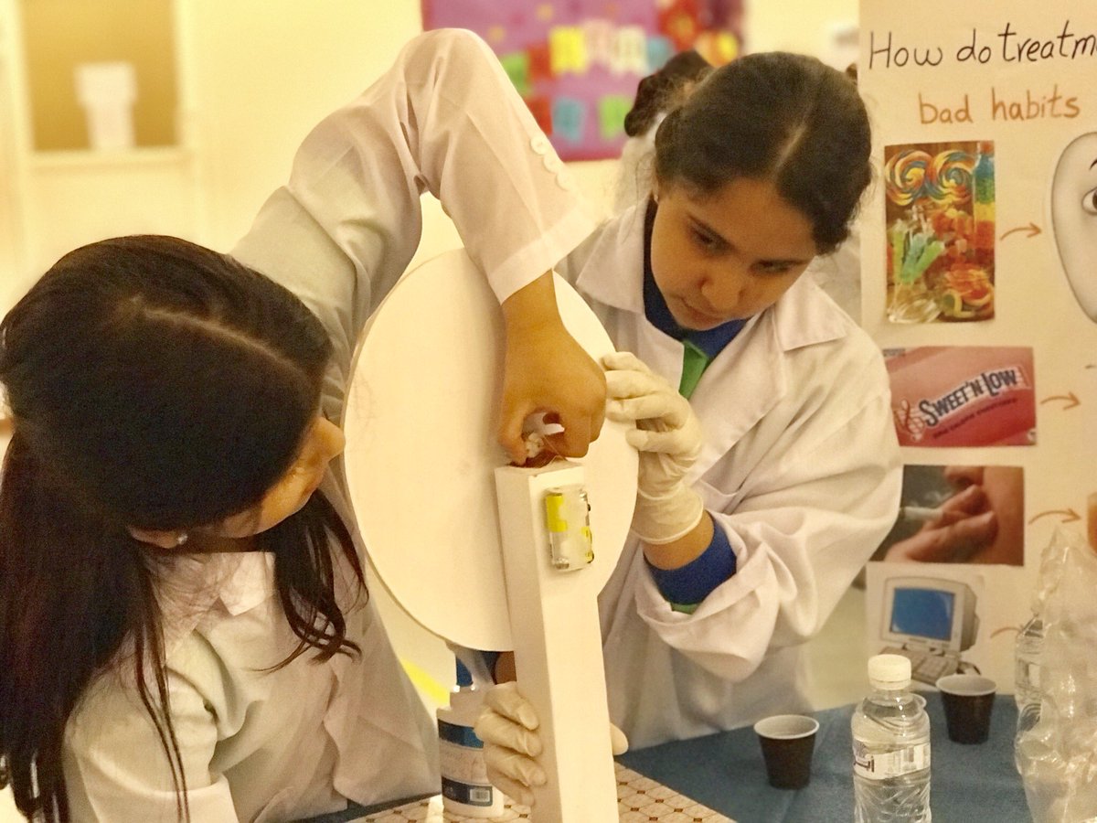 Iqraa_IAS's tweet photo. #science_week #iqraa_school https://t.co/rUrnlGA3ub