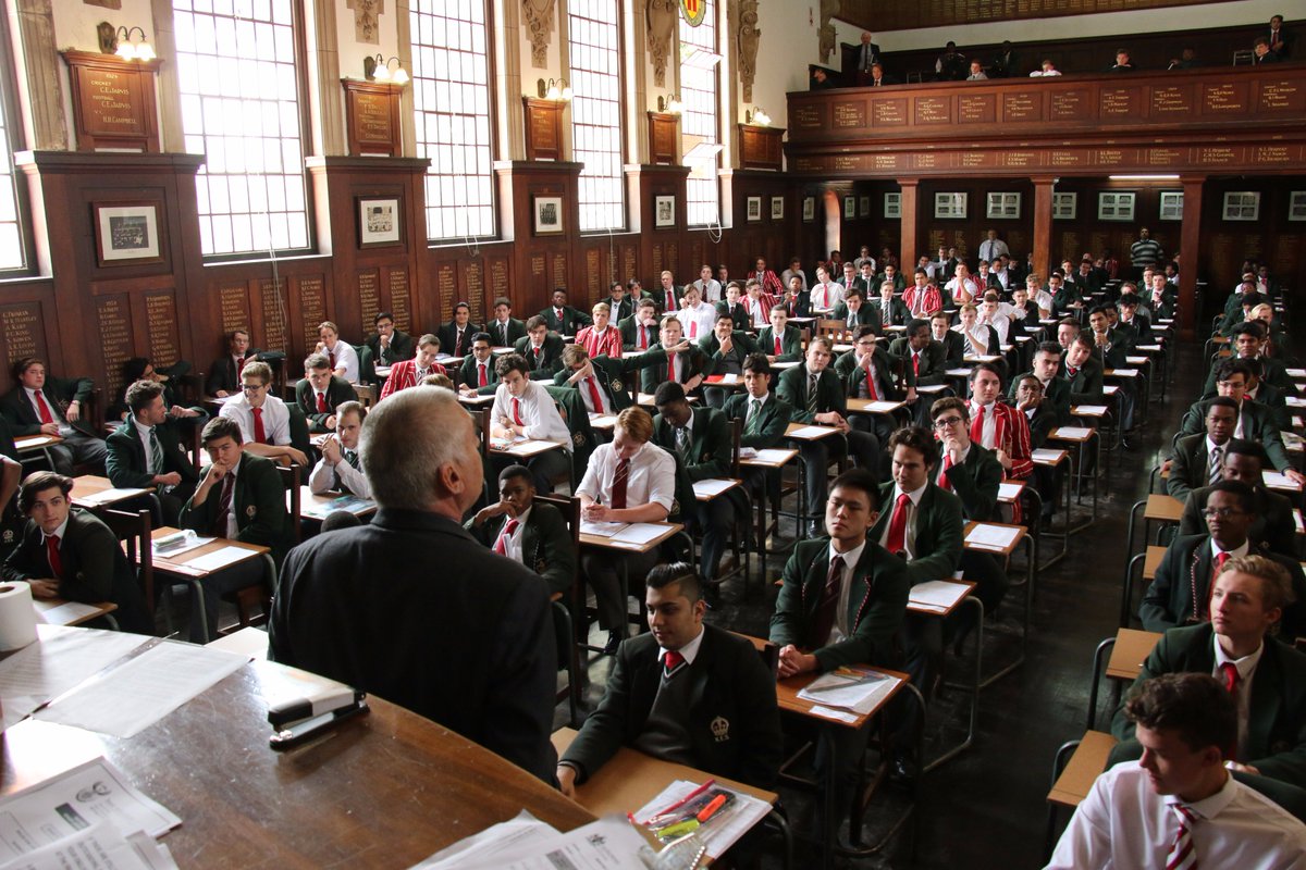 KingEdVIISchool's tweet photo. #RedMatrics #FinalExam Schools Out for the Class of 2017! @KingEdVIISchool forever #sonsofthisplace https://t.co/aPVSwQmSIf