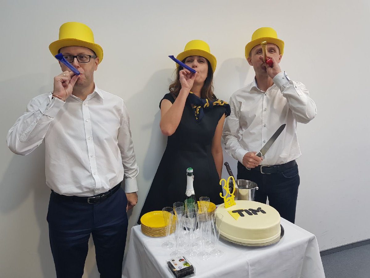 a_piekarczyk's tweet photo. Celebrujmy piękne chwile. Przedwczoraj, czyli 25 listopada, minęło równo 30 lat od momentu powstania @TIM__SA. Dziękuję wszystkim, którzy są i byli z nami przez ostatnie lata! https://t.co/hAuixH1uUG