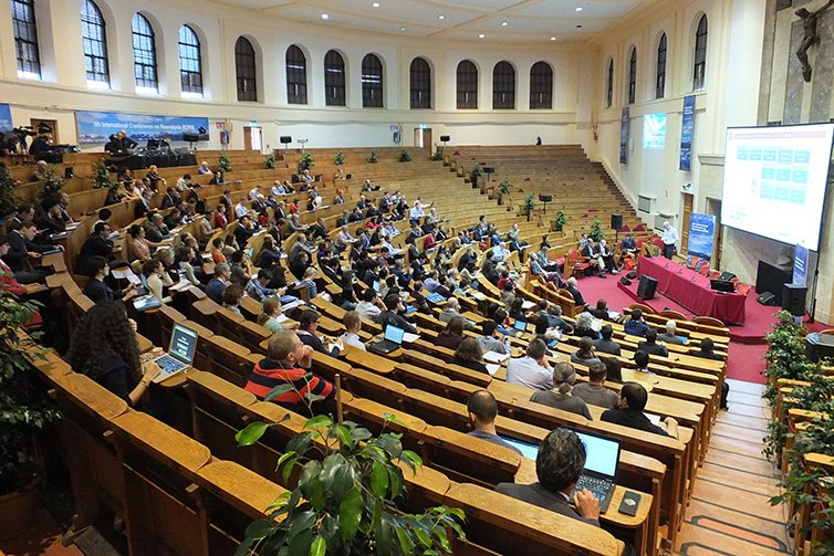 ECMWF's tweet photo. After the #ICR5 reanalysis conference, find out how the climate change service #C3S @CopernicusECMWF will make climate data available to wider audiences. https://t.co/G0W73NkRVO https://t.co/vUCtoUb7sN
