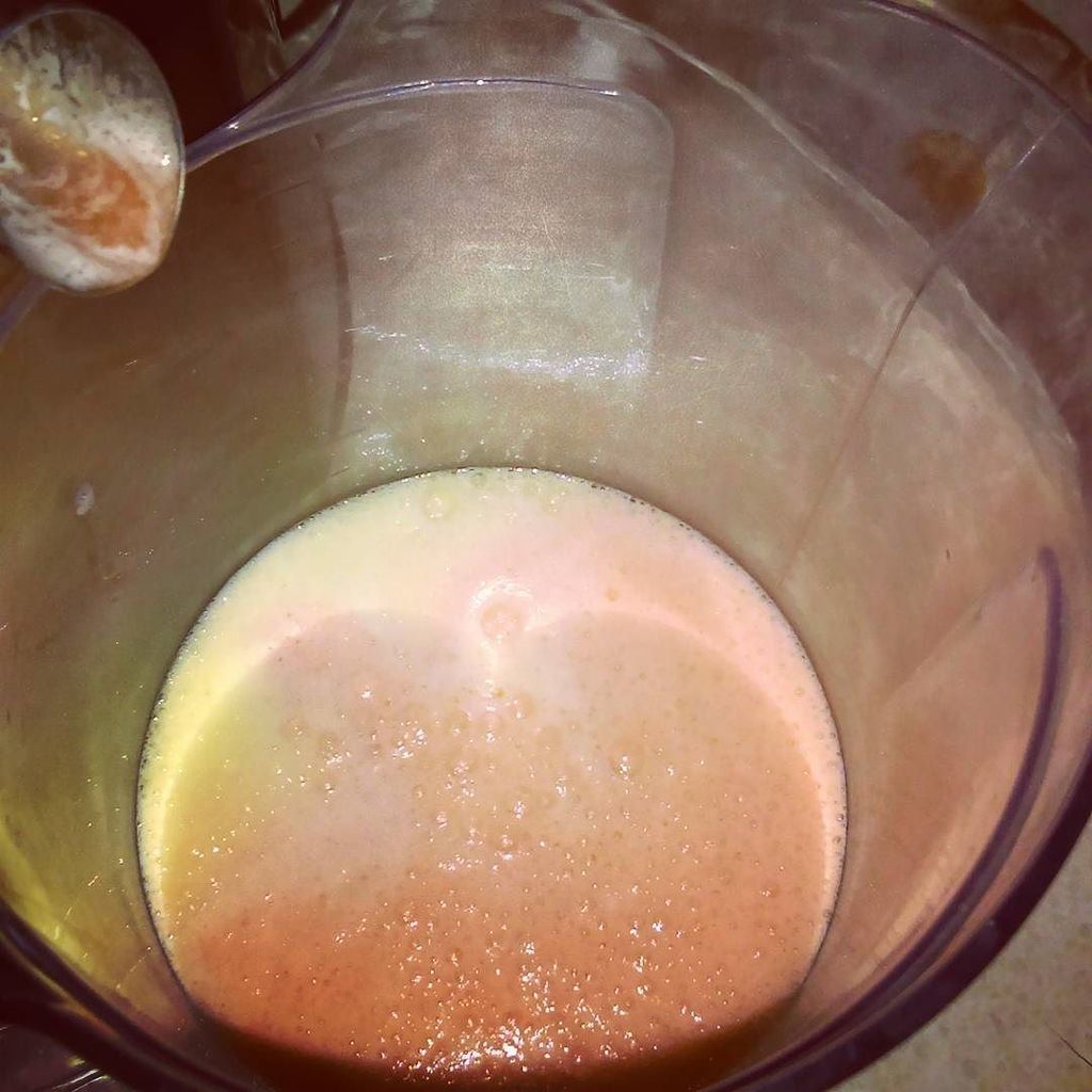 skin_elixir's tweet photo. My #twins loved this,this morning. #superhero #juice of #strawberries, #pineapple #lime #sodiumascorbate and #kombucha . #sweet and #delicious. #skindrink #healthdrink #starttheday https://t.co/kfI3cYlm8n https://t.co/4K4hpMocZf