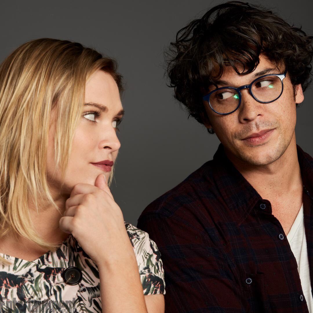 UnityEventsCA's tweet photo. In just under two months we’ll be welcoming back @MisElizaJane and @WildpipM at #UNITYDAYS2018! Get your passes, autographs and photo ops at https://t.co/akXkoVm7XE ...or ask Santa for them 😉 https://t.co/zuKzBbPCZ9