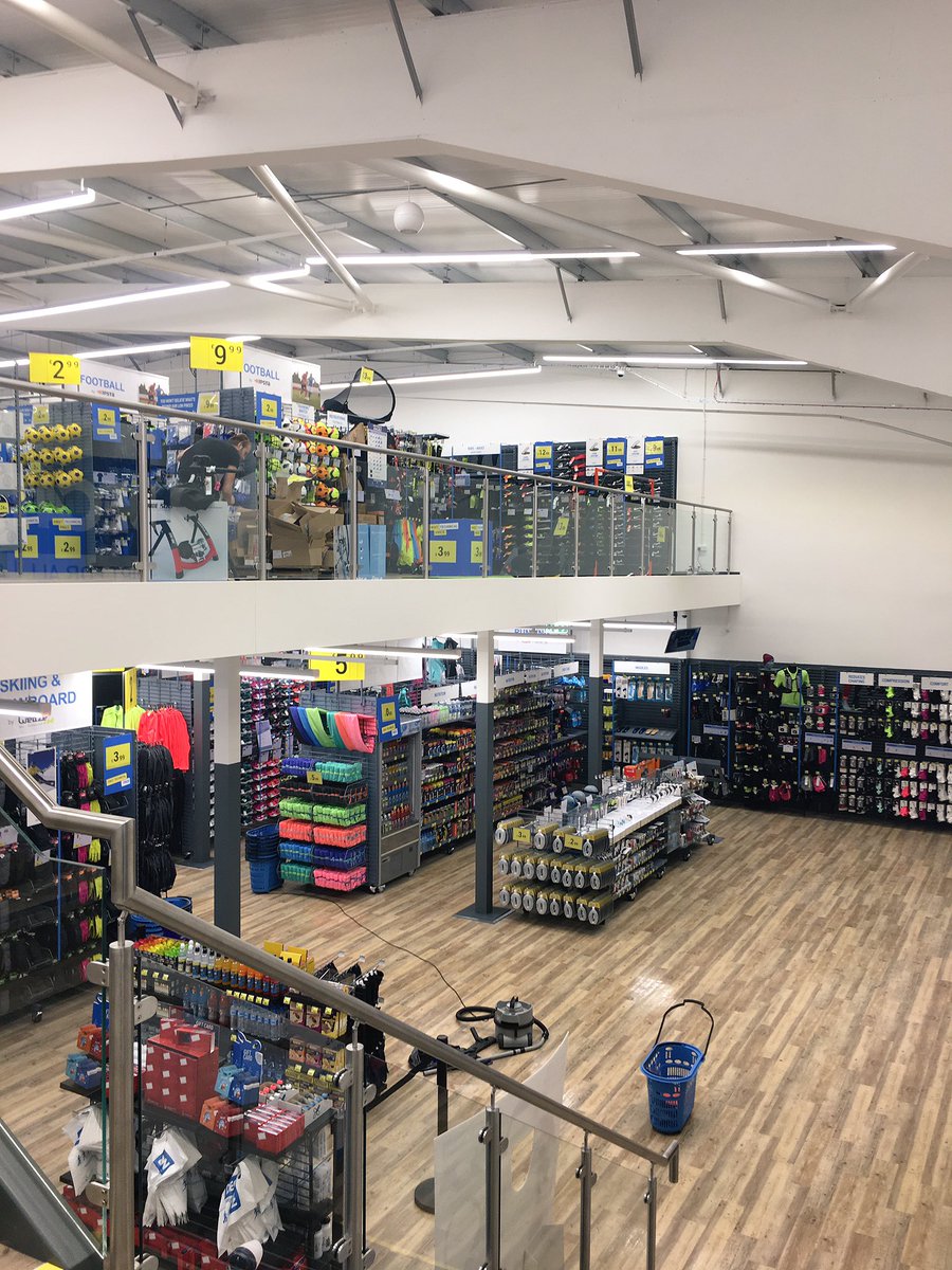 decathlon staples corner