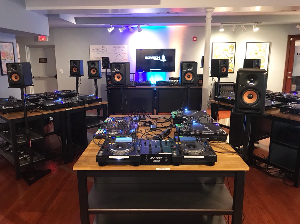 For #CyberMonday we’re offering 20% off of enrollments in our amazing Level 1 classes, tthe perfect point of entry for jumpstarting your journey on becoming a DJ. We provide everything that you’ll need. Smash the link in our bio and apply the code BLACKOUT when checking out.