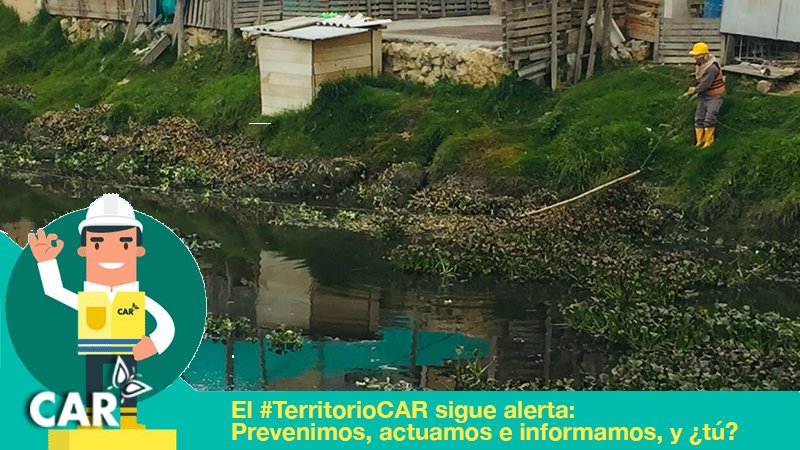 CAR_Cundi's tweet photo. #AEstaHora Nuestra maquinaria trabaja en el sector Los Puentes, vía Mosquera La Mesa, en la salida de la Laguna de la Herrera que permite despeje del cauce del Río Bojaca y Río Balsillas. https://t.co/NLVUb0pacE