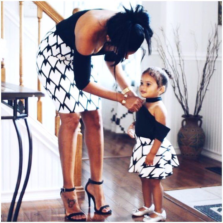 ANeilBrand's tweet photo. #ChicMom Monday ❣️We want to see you #ChicMoms &amp; #ANeilWoman . Tag us with your kiddos and show us how cute you are 🤗 https://t.co/ZZHBZO52Np