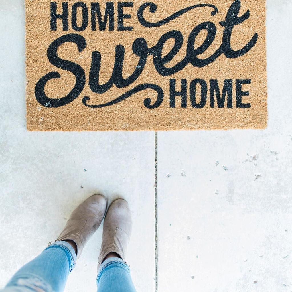 Working from home is probably my most favorite perk! 😍
Seriously though... I never want to work a normal job again and for so many more reasons, but this one tops them all. 🏡 I just feel like I can be me in my own space and I don’t have to feel a lot… ift.tt/2AfrfOS