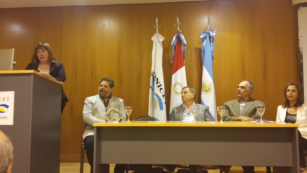 ubpascal's tweet photo. 💡La #UBP formará parte del Consejo Asesor CCT Córdoba, del @CONICETDialoga a partir del recambio de autoridades del Centro Científico Tecnológico (CCT) Córdoba https://t.co/QTb6ZOTwyv👨🏻‍🔬 https://t.co/PBXYou3pkx