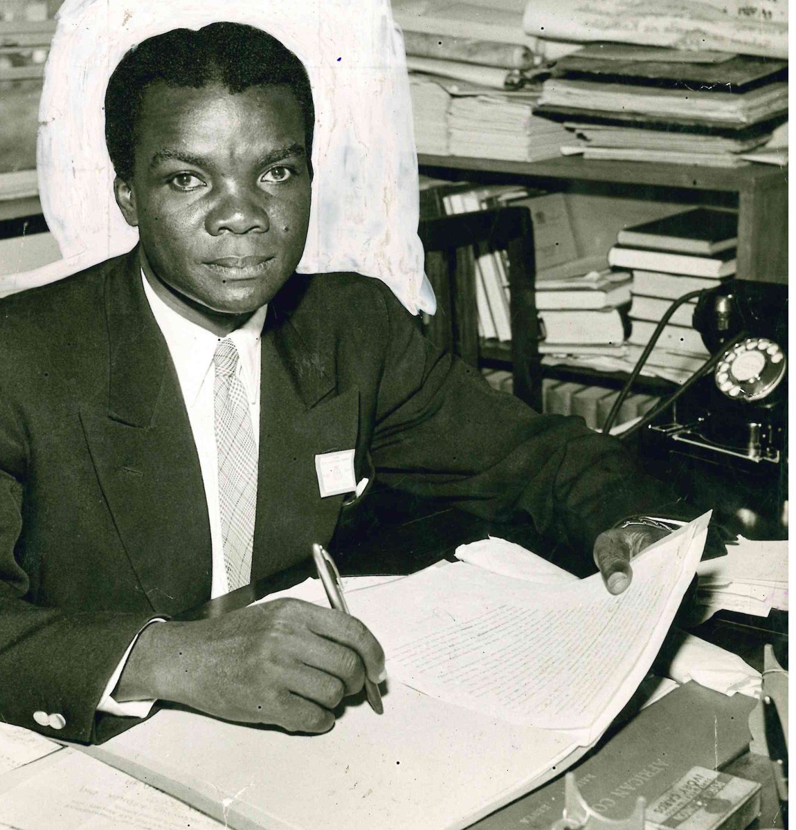 KResearcher's tweet photo. Clement Michael George Argwings Kodhek became the first indigenous Kenyan lawyer in 1949 and was the 1st MP for Gem. He represented many Mau Mau suspects in court. Argwings Kodhek Road in Nairobi is named after him. https://t.co/FBZoZxPVt5