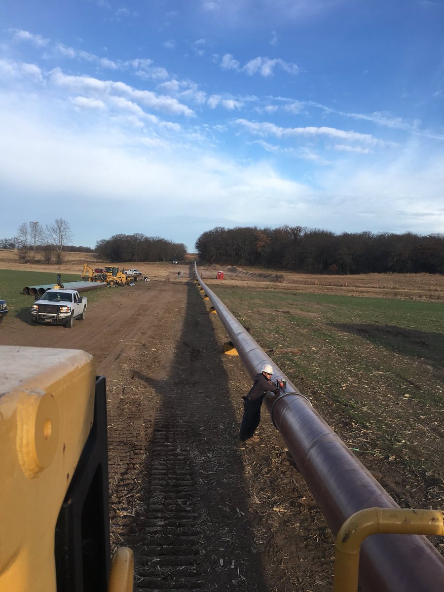 RandRPipeline's tweet photo. 👷🏻Enable 30” 👷🏻River bore 🔧🔩near Boley, Oklahoma! #randrpipeline #workhardandsafe @EnableMidstream https://t.co/kBcw6rfbag