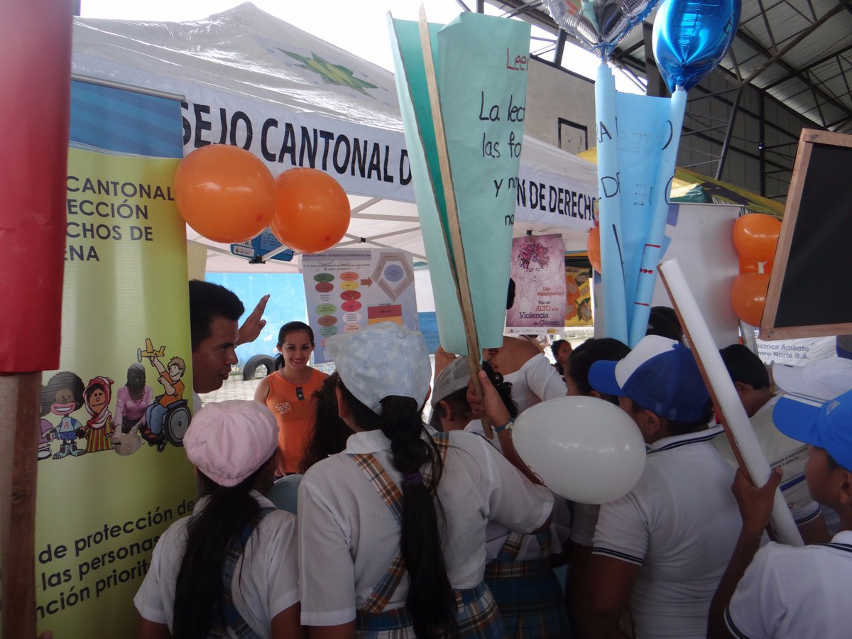 cderechostena's tweet photo. El #CCPDT por el Día Internacional de la no violencia contra la mujer, formó parte de la marcha y casa abierta en la que participaron autoridades provinciales, cantonales, parroquiales, instituciones públicas y educativas, medios de comunicación social y ciudadanía en general. https://t.co/vvVQFLv7V1