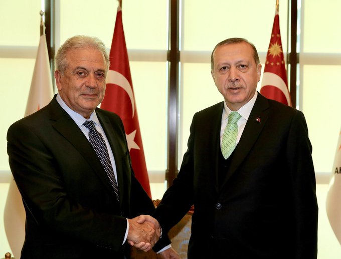 View image on Twitter