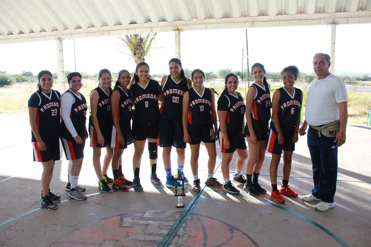 promedac's tweet photo. 🏀Equipo de Basquetbol femenil PROMEDAC, Campeonas del Torneo 41 Aniversario del CBTa 63 Doroteo Arango Arambula en San Juan del Rio. 
¡Muchas felicidades Chicas!🤜🤛 
#LaCalidadNoSeDiscute #OrgulloAcaxee #Campeonas https://t.co/s5jomWmZzS
