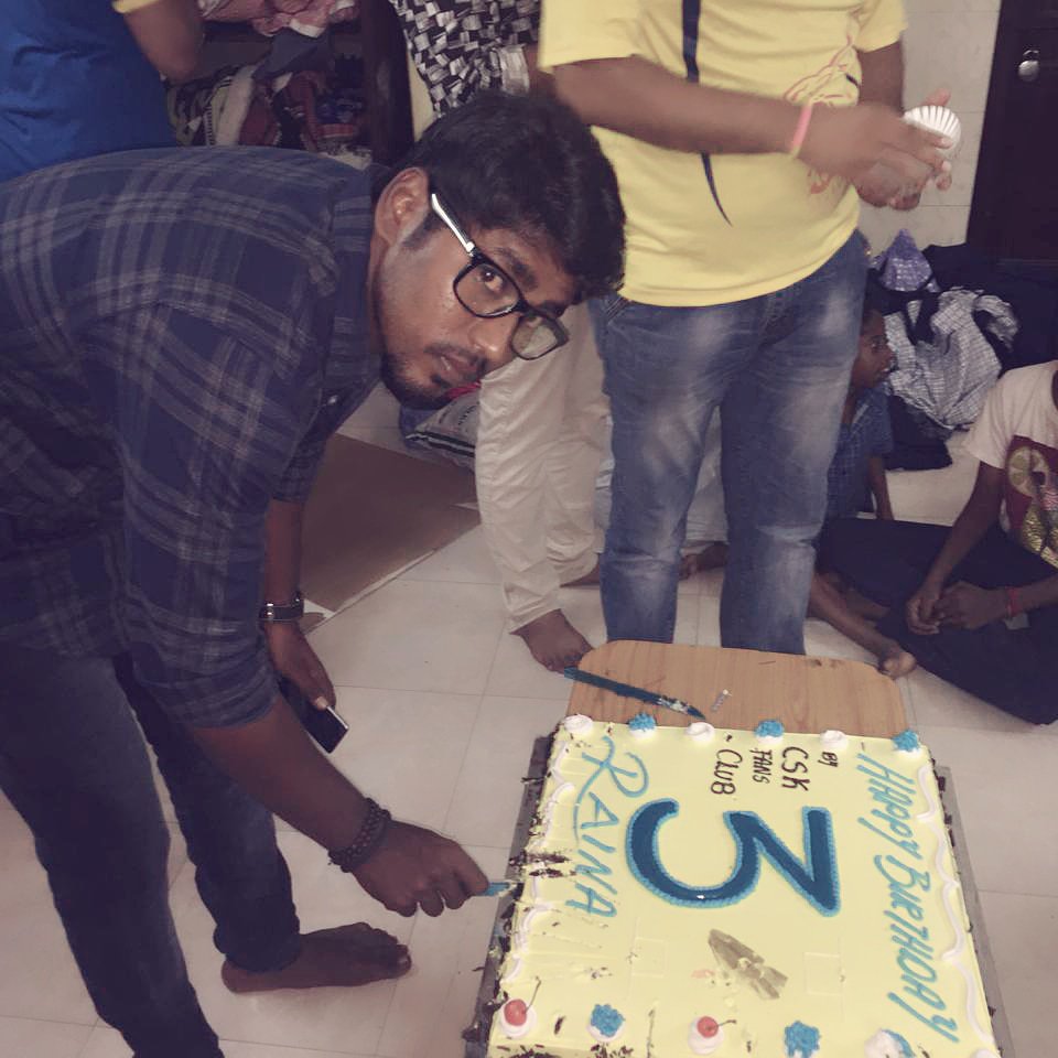 RainaRavin's tweet photo. @ImRaina #Raina birthday #celebrations :) 💗💗

#Guild of service 💗
Home for the #handicapped_childrens :) 💗💗

#Anna_nagar #chennai 😎

Happy birthday god https://t.co/PMVxhXix2I