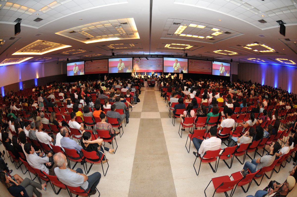 WFPHA_FMASP's tweet photo. The 3rd Brazilian Congress of Policy, Planning and Health Management of @ABRASCO (May 2017) highlighted the reaffirmation of ABRASCO's commitment in guaranteeing the right to #Health and the challenge of building a high-quality Unified Health System. #2WeeksCampaign @Vinatusa https://t.co/wpmjXePRFL