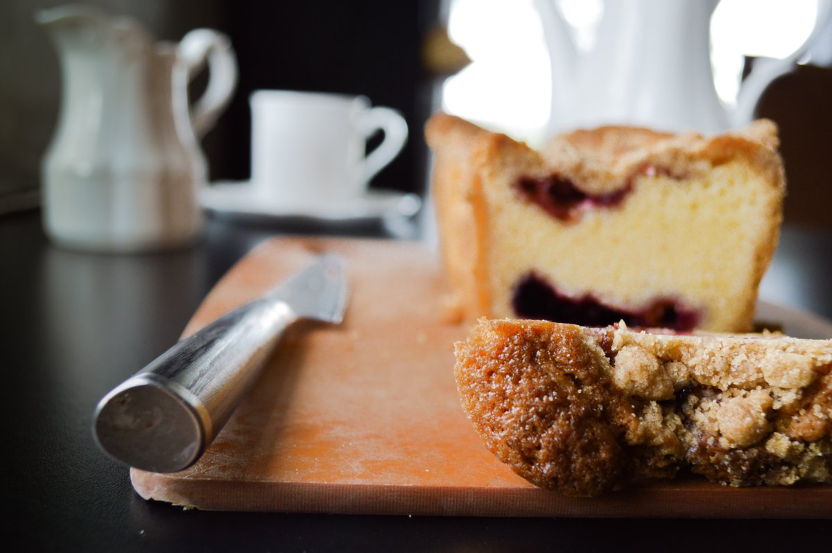 achatzpies's tweet photo. Now serving Basque-style Butter Breads in Michigan 4-Berry, Apple Cinnamon, and Banana Nut! #achatzpies #pies #handmadepies #desserts #local #basquecake #baking #bakerslife #eatlocal #supportlocal #buylocal #handmade https://t.co/T1fRCxRAQ0