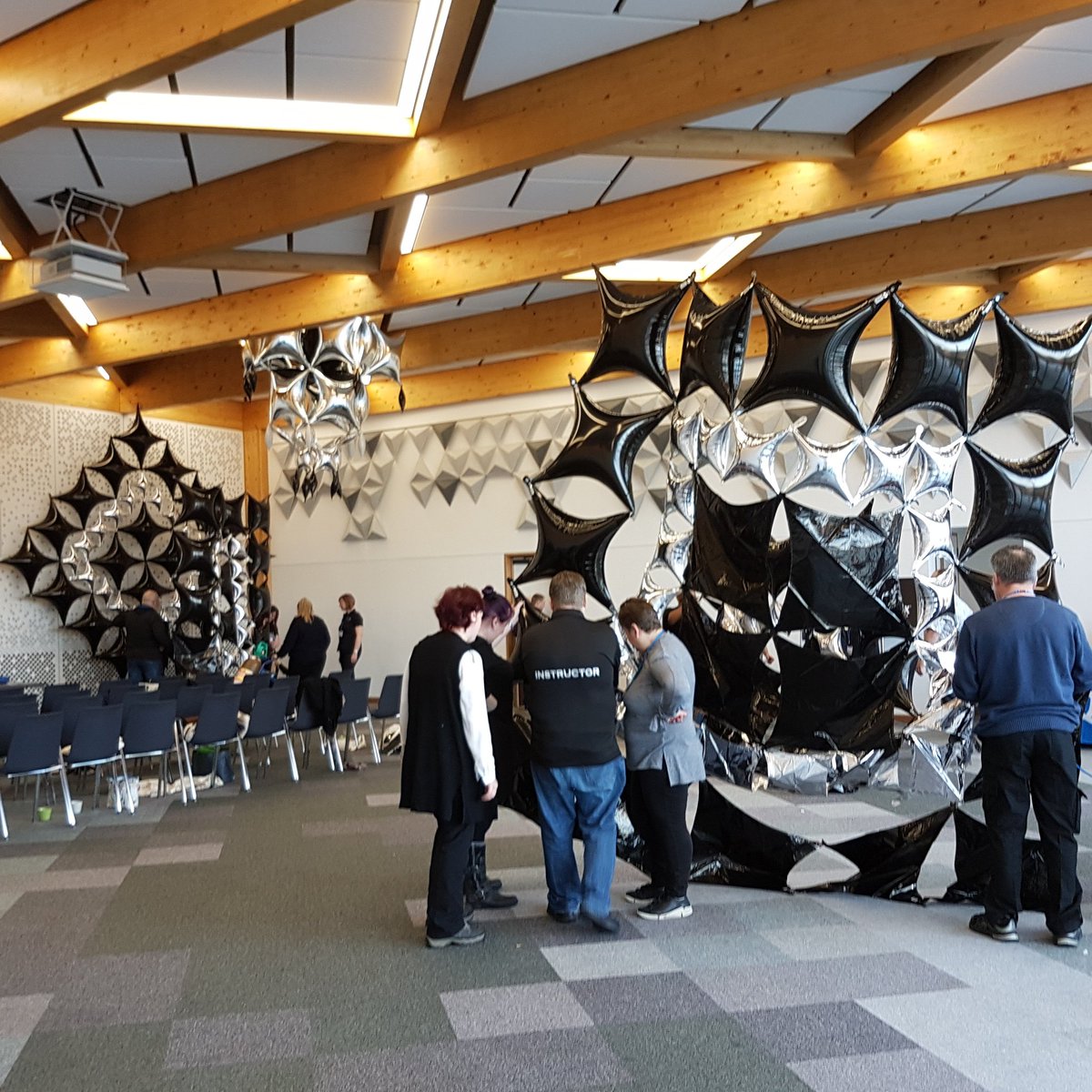 nabasonline's tweet photo. #nabas30 @mikeyharris9678 stunning room decor classes @TheSlate_1 @WarwickConf https://t.co/8K4AuZ32bO