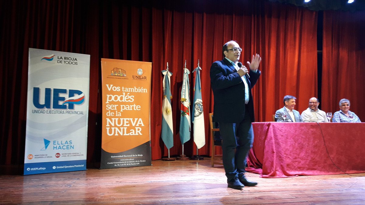 UEPLaRioja's tweet photo. Última clase programa de inserción a la vida universitaria GUIAR. Titulares de programa Ellas Hacen bienvenidas al mundo UNIVERSITARIO. https://t.co/LJn6o3prmx