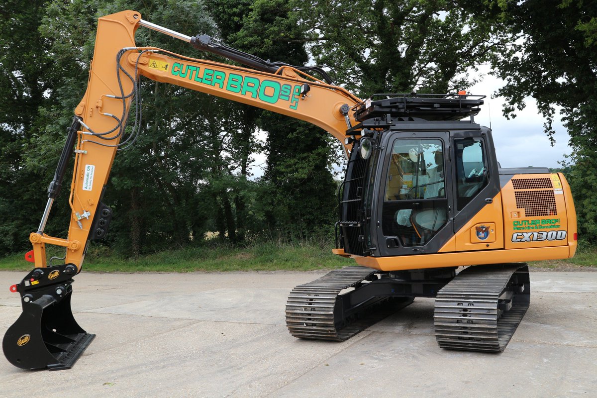 LtdBpms's tweet photo. BPMS Ltd has recently supplied Dorset based Cutler Bros Ltd with a New CASE CX130D Excavator in Demolition Specification.

Fitted with Heavy Duty Screen Protection, Low Flow, 2 Way Hammer Circuit, Proportional Controls, Grapple Bracket and Vandal Guards. https://t.co/sEEE2dUGaA